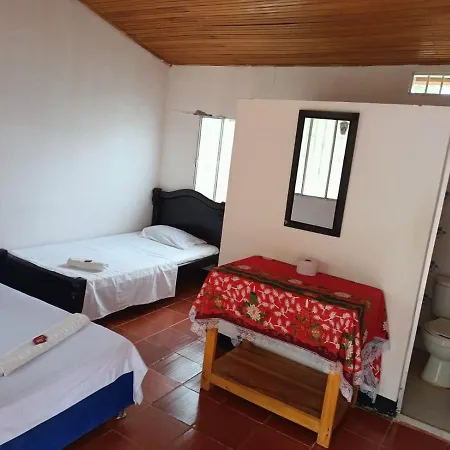 Hostal Sol De Verano Dona Lilia Villavieja Exterior photo