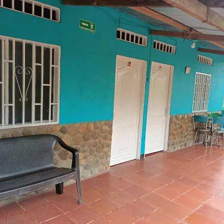 Hostal Sol De Verano Dona Lilia Villavieja Exterior photo